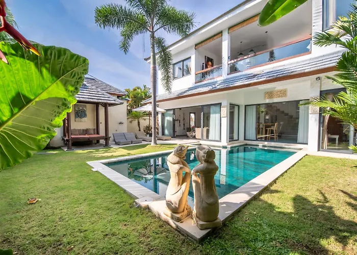 Villa Wiana By Villa Finder